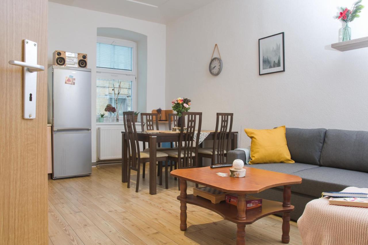 Pod Cernou Horou Apartment *
